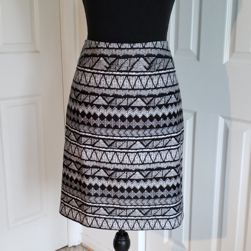 Kenar Skirt